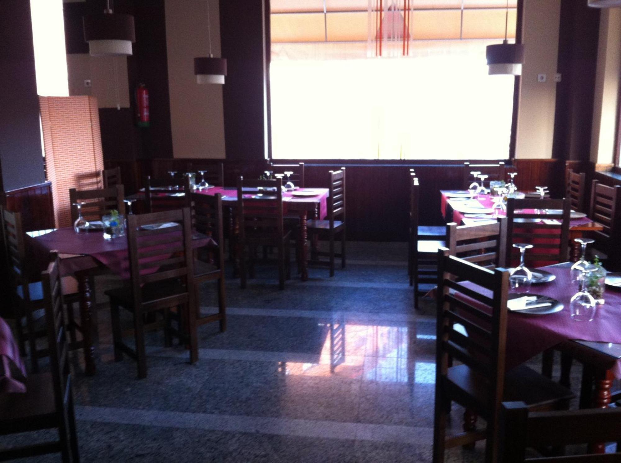 Hostal Neptuno Caces المظهر الخارجي الصورة