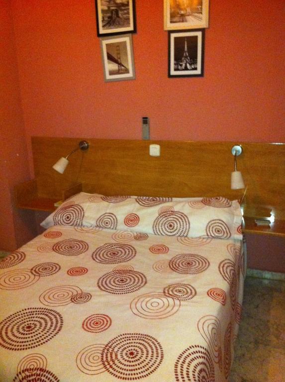 Hostal Neptuno Caces الغرفة الصورة